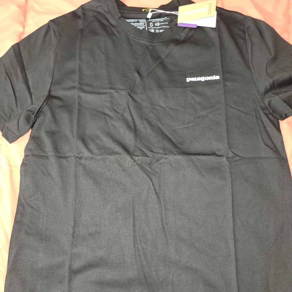 Pantagonia t shirts